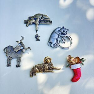 Vintage JJ Jonette Jewelry Animal Brooch Lot Cat Dog Cow Mouse Christmas Pins